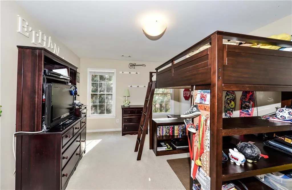 735 Orchard Court, Sandy Springs, Georgia 30328, 3 Bedrooms Bedrooms, ,2 BathroomsBathrooms,Residential,Sold,735 Orchard Court,5774391