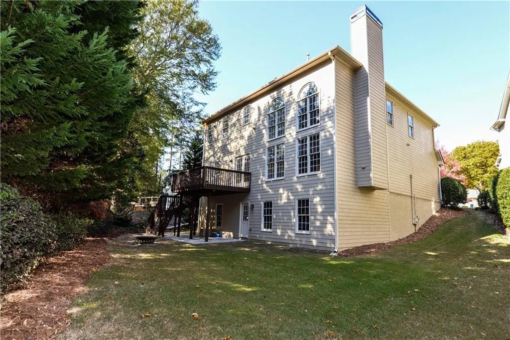735 Orchard Court, Sandy Springs, Georgia 30328, 3 Bedrooms Bedrooms, ,2 BathroomsBathrooms,Residential,Sold,735 Orchard Court,5774391