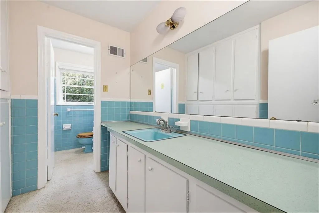 5735 Pine Brook Road, Atlanta, Georgia 30328, 4 Bedrooms Bedrooms, ,3 BathroomsBathrooms,Residential,For Sale,5735 Pine Brook Road,7740458