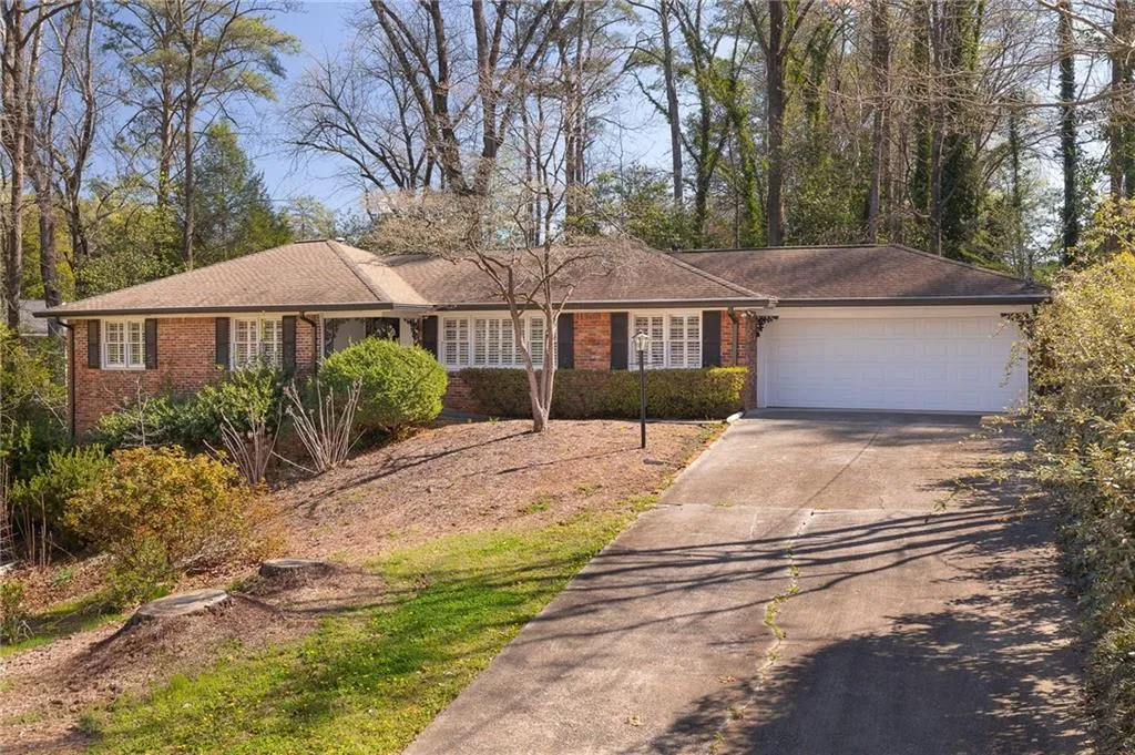 5735 Pine Brook Road, Atlanta, Georgia 30328, 4 Bedrooms Bedrooms, ,3 BathroomsBathrooms,Residential,For Sale,5735 Pine Brook Road,7740458