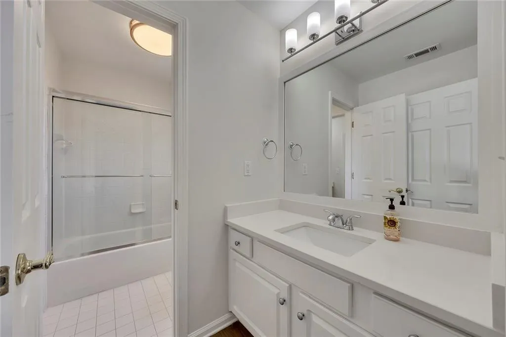 340 Whitley Park Drive, Atlanta, Georgia 30350, 4 Bedrooms Bedrooms, ,3 BathroomsBathrooms,Residential,Sold,340 Whitley Park Drive,7710481