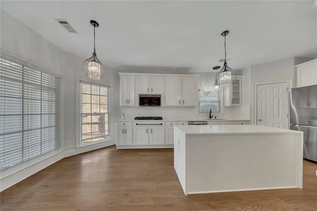 340 Whitley Park Drive, Atlanta, Georgia 30350, 4 Bedrooms Bedrooms, ,3 BathroomsBathrooms,Residential,Sold,340 Whitley Park Drive,7710481