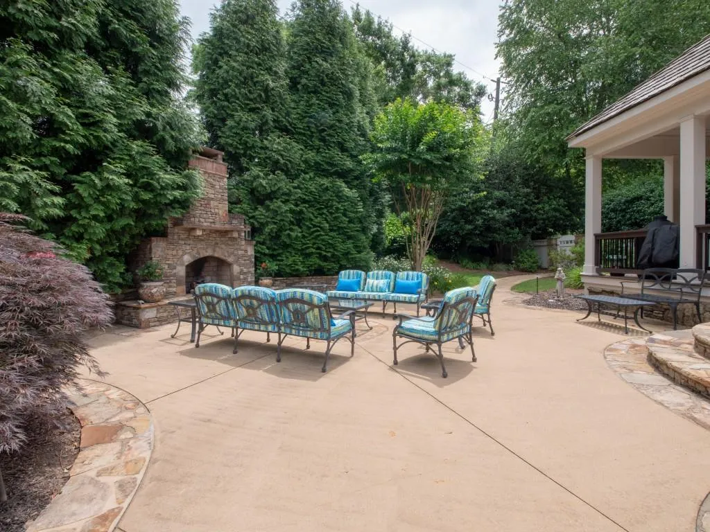 15 Old Vermont Place, Atlanta, Georgia 30328, 6 Bedrooms Bedrooms, ,7 BathroomsBathrooms,Residential,Sold,15 Old Vermont Place,5988468