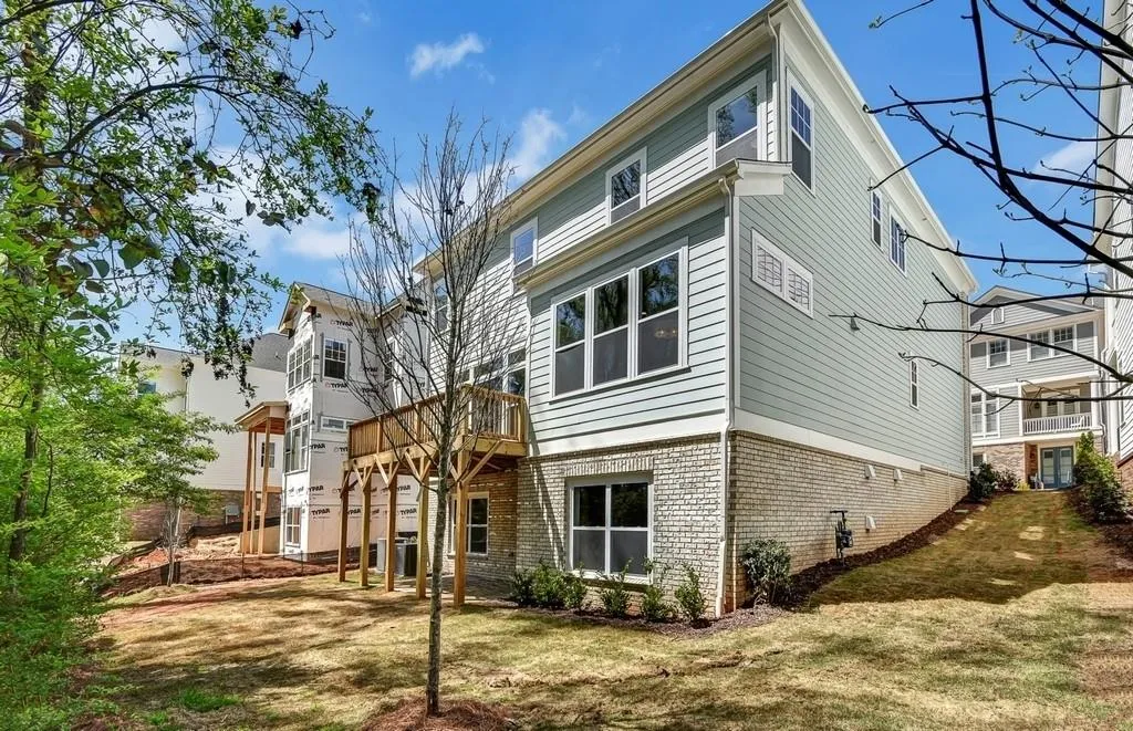 3010 Eamont Terrace, Sandy Springs, Georgia 30328, 5 Bedrooms Bedrooms, ,4 BathroomsBathrooms,Residential,Sold,3010 Eamont Terrace,6090204