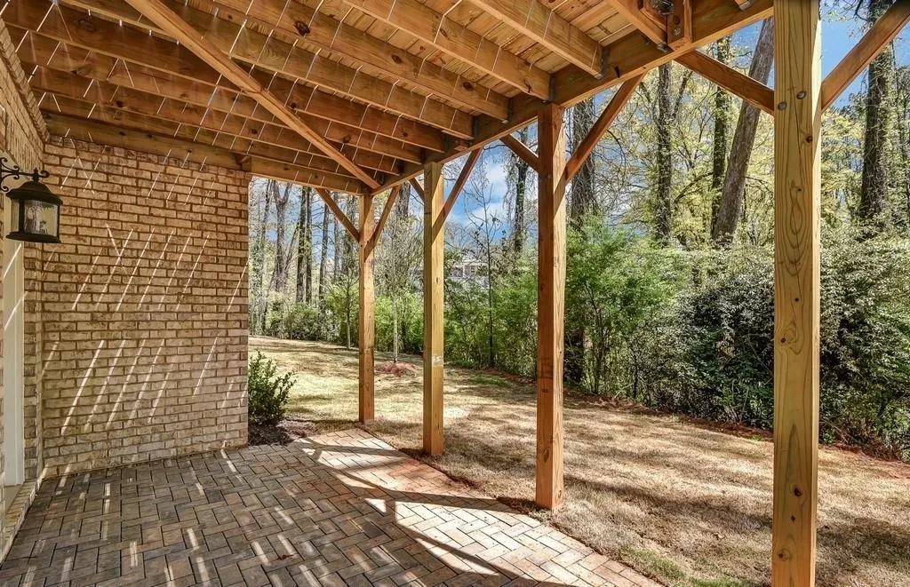 3010 Eamont Terrace, Sandy Springs, Georgia 30328, 5 Bedrooms Bedrooms, ,4 BathroomsBathrooms,Residential,Sold,3010 Eamont Terrace,6090204