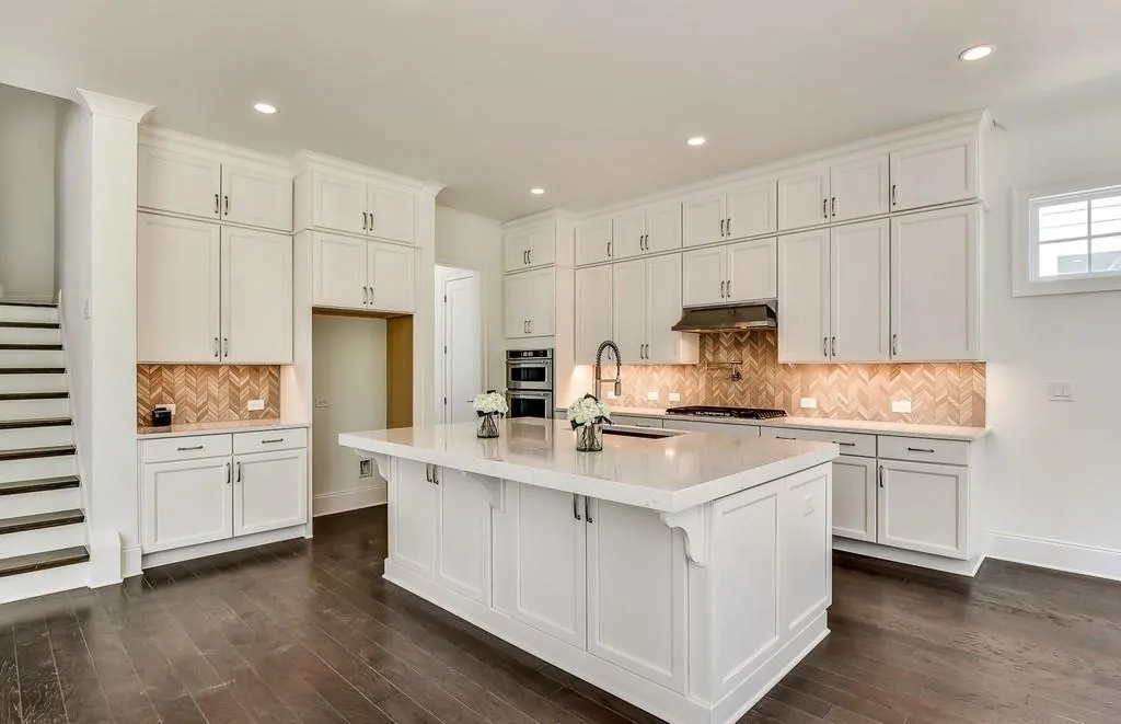 3010 Eamont Terrace, Sandy Springs, Georgia 30328, 5 Bedrooms Bedrooms, ,4 BathroomsBathrooms,Residential,Sold,3010 Eamont Terrace,6090204