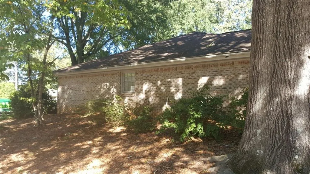 5790 Riverwood Drive, Sandy Springs, Georgia 30328, 3 Bedrooms Bedrooms, ,3 BathroomsBathrooms,Residential,Sold,5790 Riverwood Drive,5774861 5790 Riverwood Drive, Sandy Springs, Georgia 30328, 3 Bedrooms Bedrooms, ,3 BathroomsBathrooms,Residential,Sold,5790 Riverwood Drive,5774861