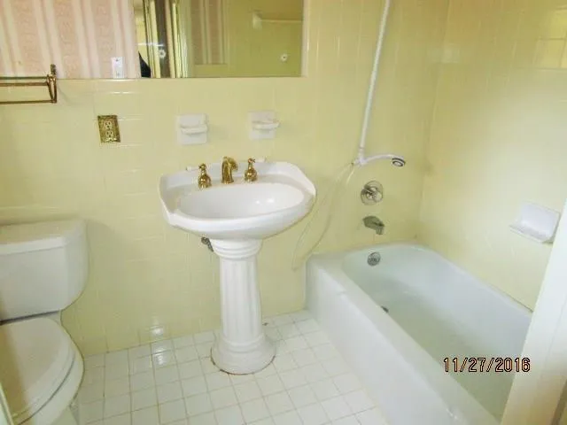 5790 Riverwood Drive, Sandy Springs, Georgia 30328, 3 Bedrooms Bedrooms, ,3 BathroomsBathrooms,Residential,Sold,5790 Riverwood Drive,5774861 5790 Riverwood Drive, Sandy Springs, Georgia 30328, 3 Bedrooms Bedrooms, ,3 BathroomsBathrooms,Residential,Sold,5790 Riverwood Drive,5774861