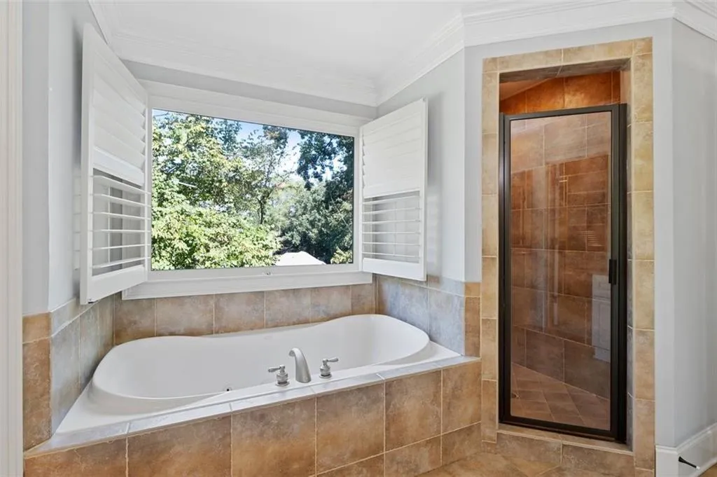 1012 Madeline Lane, Atlanta, Georgia 30350, 4 Bedrooms Bedrooms, ,3 BathroomsBathrooms,Residential,For Sale,1012 Madeline Lane,7640213