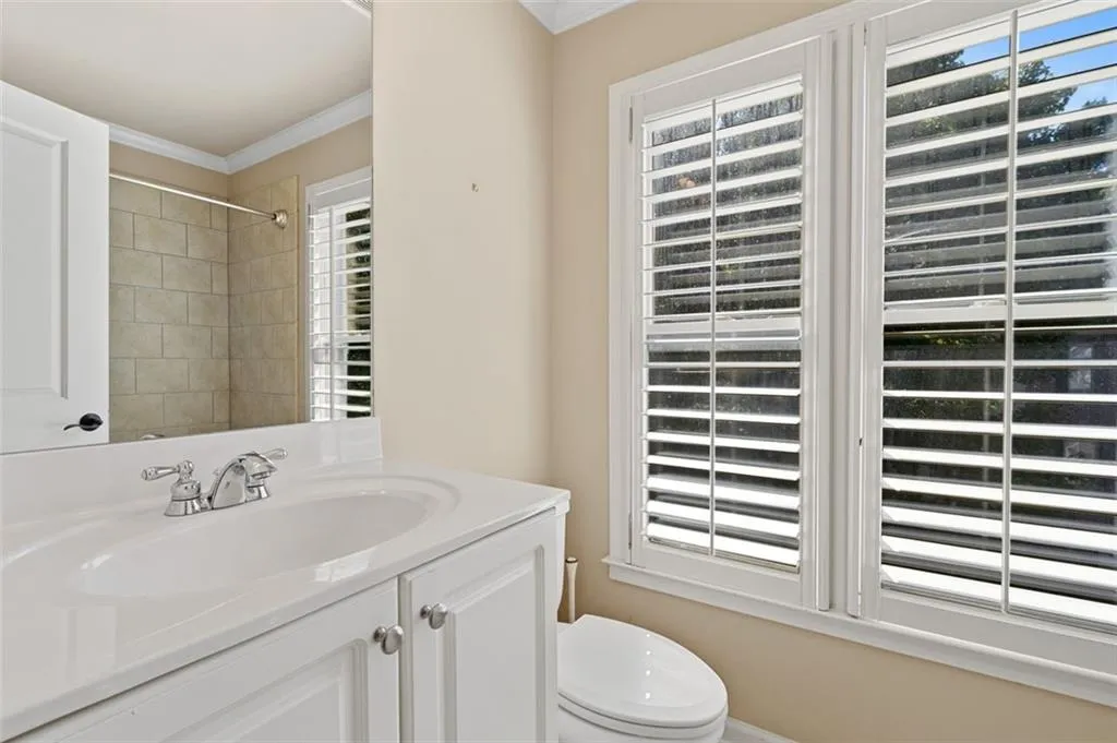 1012 Madeline Lane, Atlanta, Georgia 30350, 4 Bedrooms Bedrooms, ,3 BathroomsBathrooms,Residential,For Sale,1012 Madeline Lane,7640213