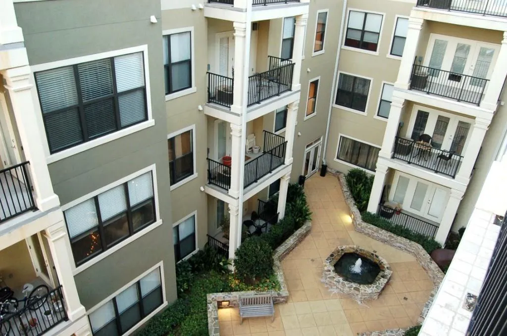 799 Hammond Drive Unit 113, Atlanta, Georgia 30328, 1 Bedroom Bedrooms, ,1 BathroomBathrooms,Residential,Sold,799 Hammond Drive Unit 113,5817732