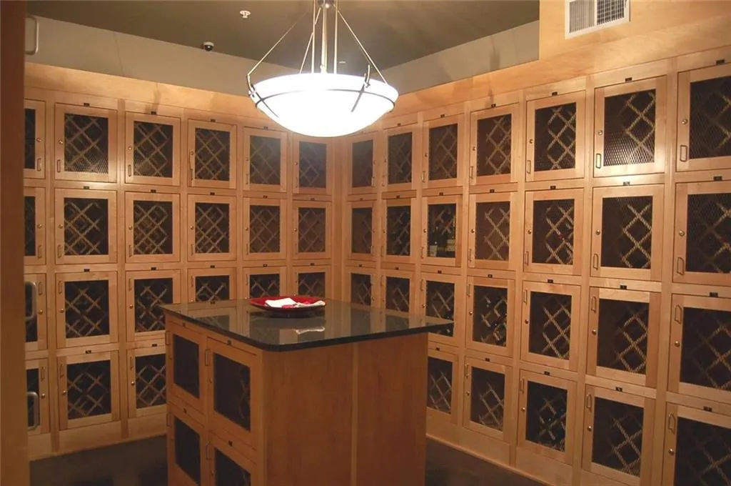 799 Hammond Drive Unit 113, Atlanta, Georgia 30328, 1 Bedroom Bedrooms, ,1 BathroomBathrooms,Residential,Sold,799 Hammond Drive Unit 113,5817732