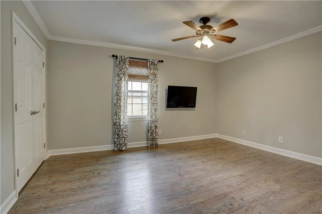 6700 Roswell Road Unit 21g, Atlanta, Georgia 30328, 2 Bedrooms Bedrooms, ,1 BathroomBathrooms,Residential,Sold,6700 Roswell Road Unit 21g,7029013