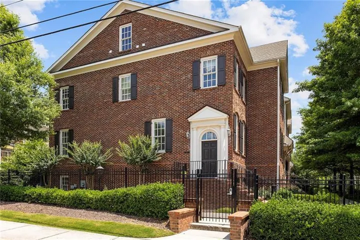 3585 Roxboro Road Ne Unit 6, Atlanta, Georgia 30326