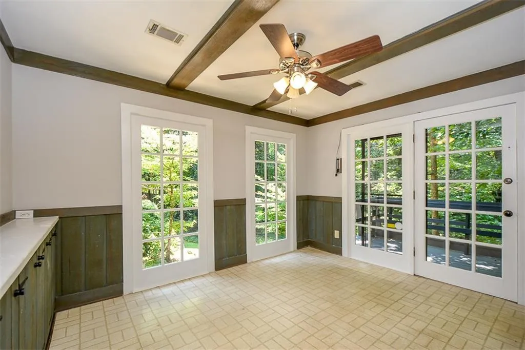 8100 Innsbruck Drive, Sandy Springs, Georgia 30350, 5 Bedrooms Bedrooms, ,4 BathroomsBathrooms,Residential,Sold,8100 Innsbruck Drive,6044800