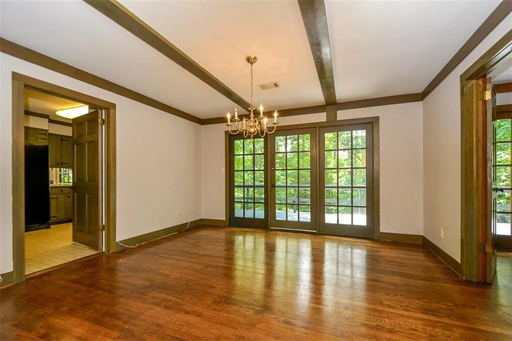 8100 Innsbruck Drive, Sandy Springs, Georgia 30350, 5 Bedrooms Bedrooms, ,4 BathroomsBathrooms,Residential,Sold,8100 Innsbruck Drive,6044800