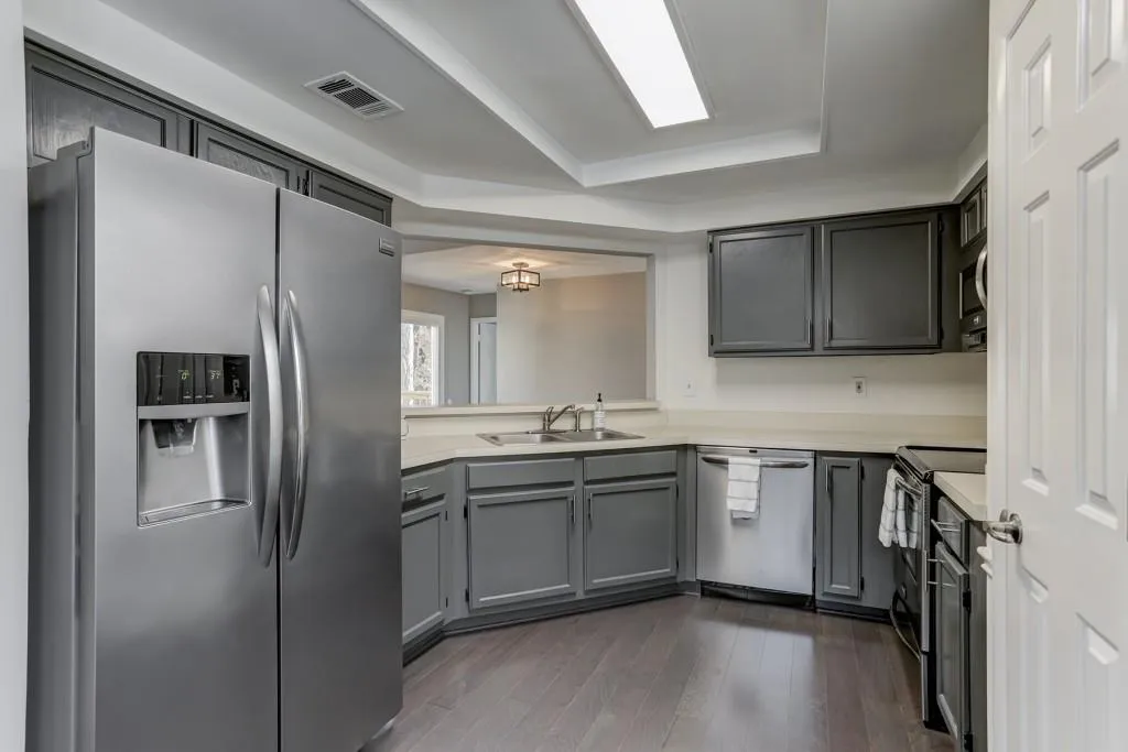 27 Dunwoody Springs Drive Unit 27, Atlanta, Georgia 30328, 2 Bedrooms Bedrooms, ,2 BathroomsBathrooms,Residential,Sold,27 Dunwoody Springs Drive Unit 27,6107122