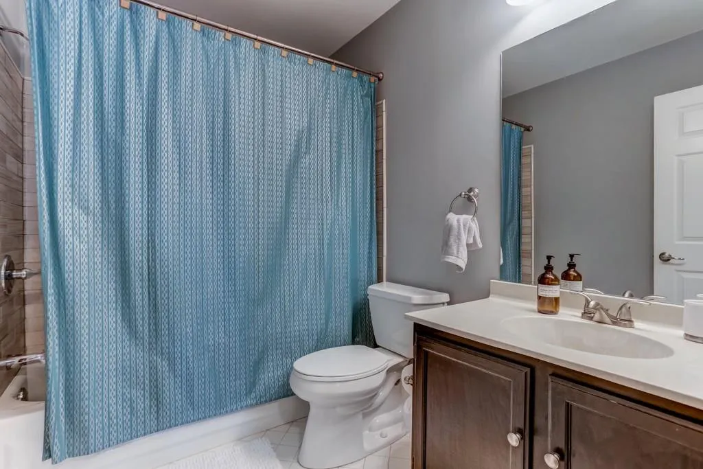 27 Dunwoody Springs Drive Unit 27, Atlanta, Georgia 30328, 2 Bedrooms Bedrooms, ,2 BathroomsBathrooms,Residential,Sold,27 Dunwoody Springs Drive Unit 27,6107122