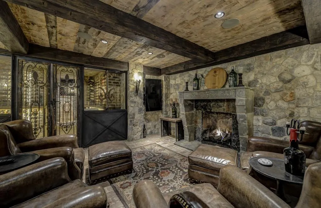 4295 Lakehaven Drive Ne, Atlanta, Georgia 30319, 5 Bedrooms Bedrooms, ,6 BathroomsBathrooms,Residential,Sold,4295 Lakehaven Drive Ne,5826315 4295 Lakehaven Drive Ne, Atlanta, Georgia 30319, 5 Bedrooms Bedrooms, ,6 BathroomsBathrooms,Residential,Sold,4295 Lakehaven Drive Ne,5826315