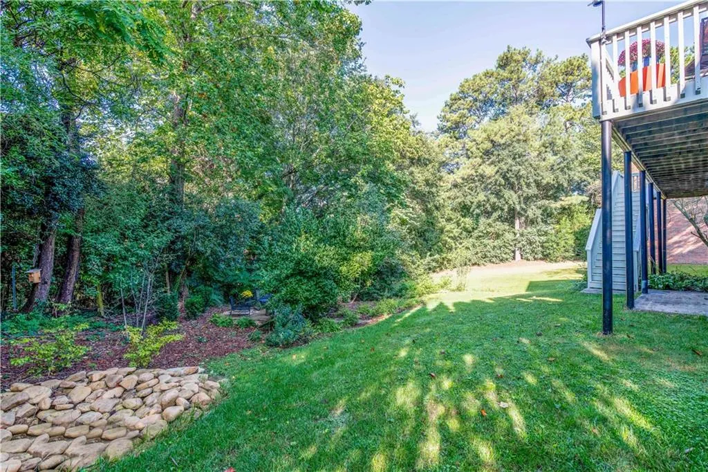390 Craighead Drive Ne, Atlanta, Georgia 30319, 4 Bedrooms Bedrooms, ,3 BathroomsBathrooms,Residential,Sold,390 Craighead Drive Ne,7128918