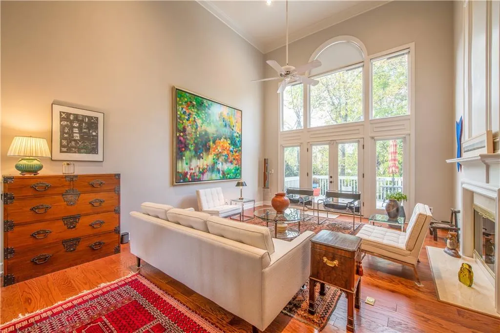 390 Craighead Drive Ne, Atlanta, Georgia 30319, 4 Bedrooms Bedrooms, ,3 BathroomsBathrooms,Residential,Sold,390 Craighead Drive Ne,7128918