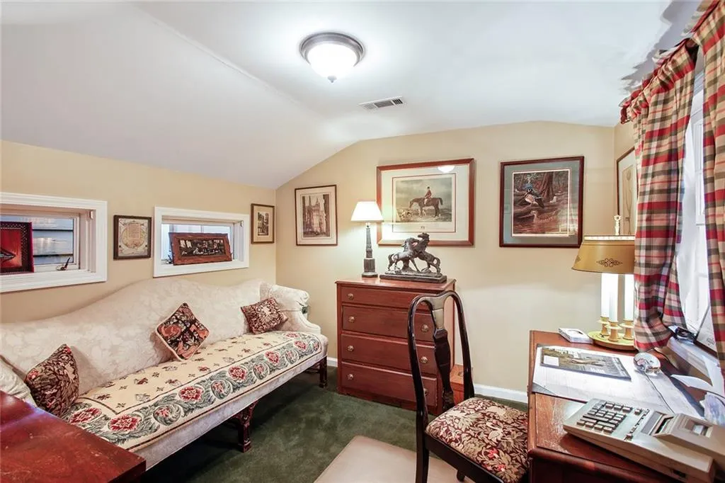 6415 Cherry Tree Lane, Sandy Springs, Georgia 30328, 3 Bedrooms Bedrooms, ,3 BathroomsBathrooms,Residential,Sold,6415 Cherry Tree Lane,6669527
