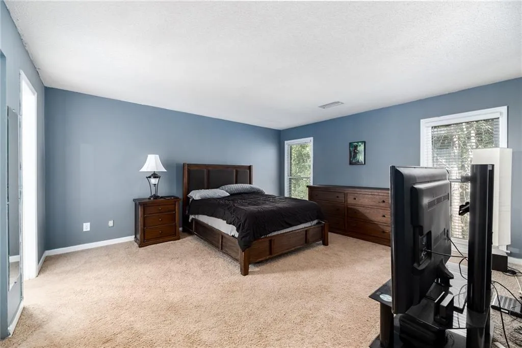 901 Brandywine Circle, Sandy Springs, Georgia 30350, 3 Bedrooms Bedrooms, ,2 BathroomsBathrooms,Residential,Sold,901 Brandywine Circle,6833072