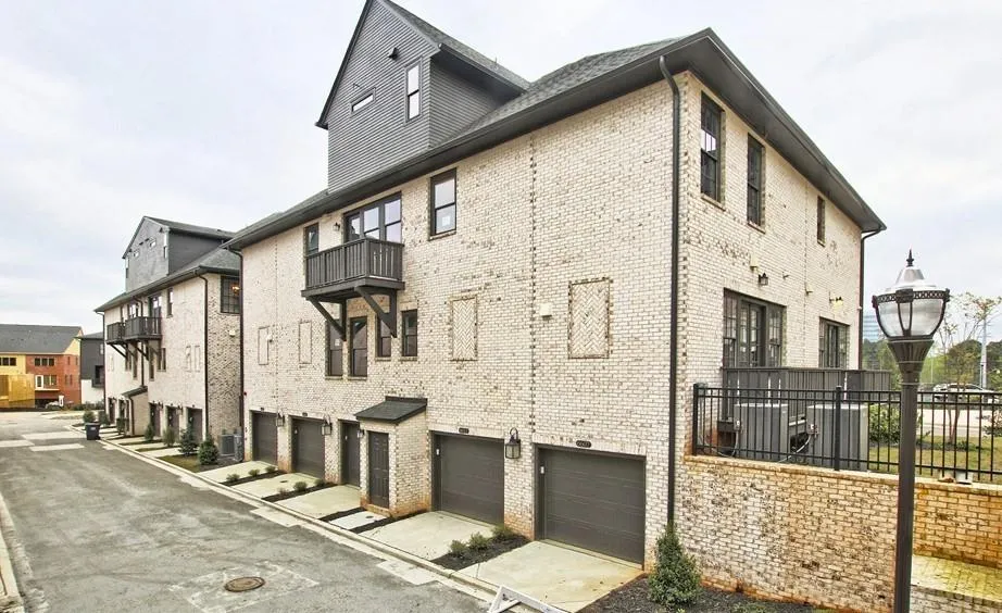 6607 Sterling Drive Unit 645, Sandy Springs, Georgia 30328, 1 Bedroom Bedrooms, ,2 BathroomsBathrooms,Residential,Sold,6607 Sterling Drive Unit 645,6678520