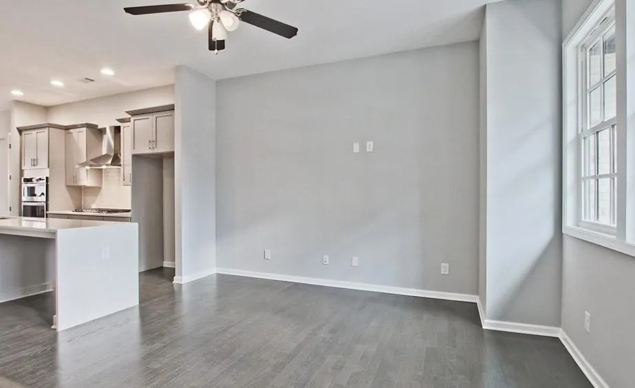 6607 Sterling Drive Unit 645, Sandy Springs, Georgia 30328, 1 Bedroom Bedrooms, ,2 BathroomsBathrooms,Residential,Sold,6607 Sterling Drive Unit 645,6678520