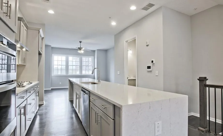 6607 Sterling Drive Unit 645, Sandy Springs, Georgia 30328, 1 Bedroom Bedrooms, ,2 BathroomsBathrooms,Residential,Sold,6607 Sterling Drive Unit 645,6678520