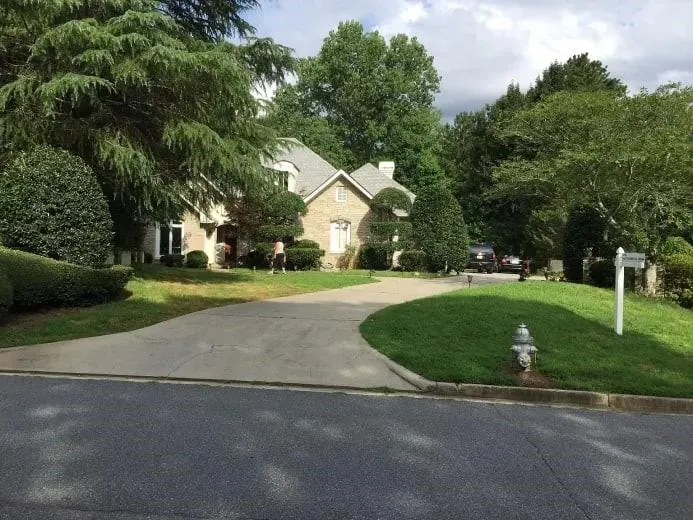 9930 Huntcliff Trace, Sandy Springs, Georgia 30350, 5 Bedrooms Bedrooms, ,3 BathroomsBathrooms,Residential,Sold,9930 Huntcliff Trace,6666298