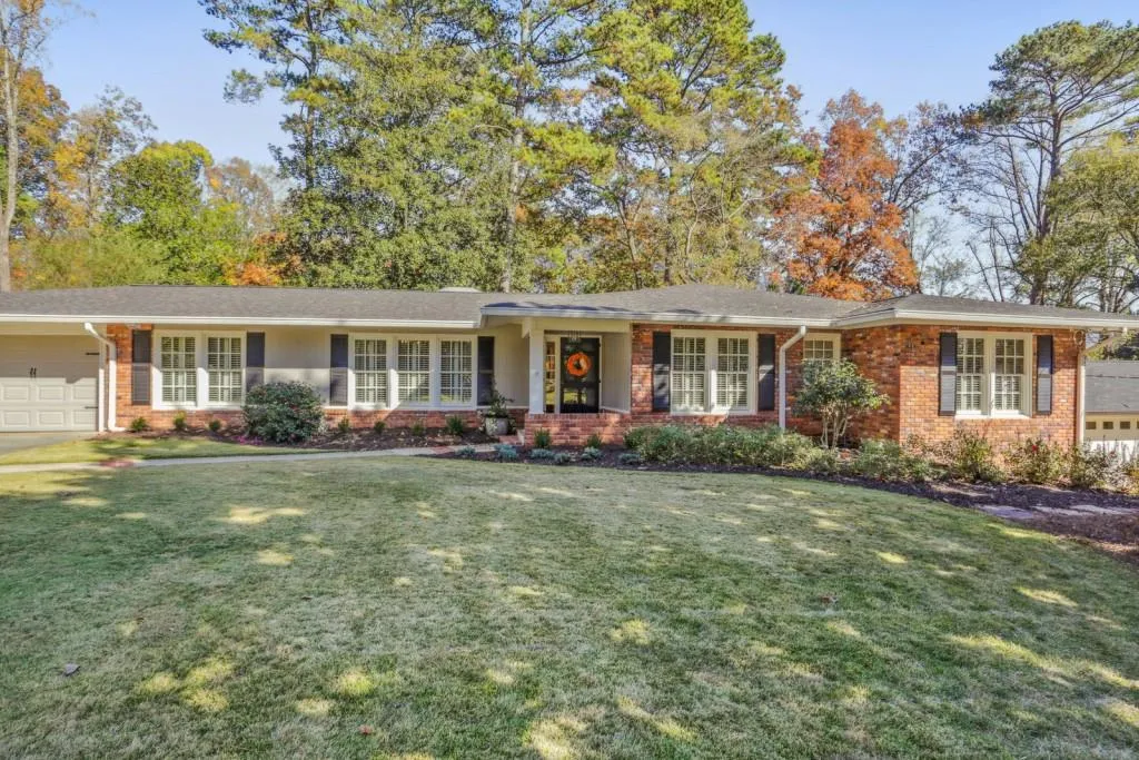 4775 Cherrywood Lane, Atlanta, Georgia 30342, 4 Bedrooms Bedrooms, ,2 BathroomsBathrooms,Residential,Sold,4775 Cherrywood Lane,7142387
