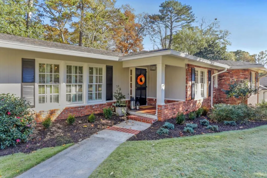 4775 Cherrywood Lane, Atlanta, Georgia 30342, 4 Bedrooms Bedrooms, ,2 BathroomsBathrooms,Residential,Sold,4775 Cherrywood Lane,7142387
