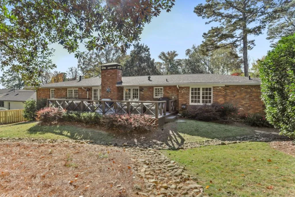 4775 Cherrywood Lane, Atlanta, Georgia 30342, 4 Bedrooms Bedrooms, ,2 BathroomsBathrooms,Residential,Sold,4775 Cherrywood Lane,7142387