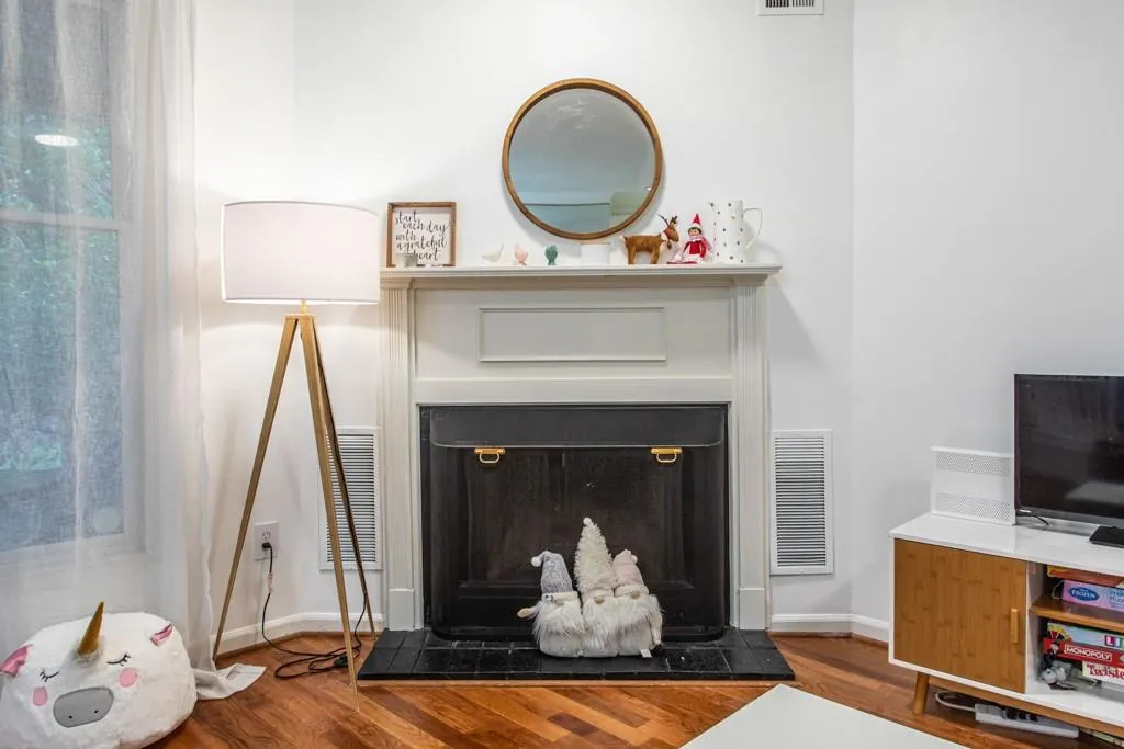 504 Bainbridge Drive, Atlanta, Georgia 30327, 3 Bedrooms Bedrooms, ,2 BathroomsBathrooms,Residential,Sold,504 Bainbridge Drive,6920242