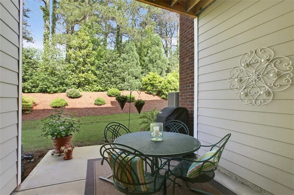 145 Barkley Lane, Sandy Springs, Georgia 30328, 3 Bedrooms Bedrooms, ,3 BathroomsBathrooms,Residential,Sold,145 Barkley Lane,6079767