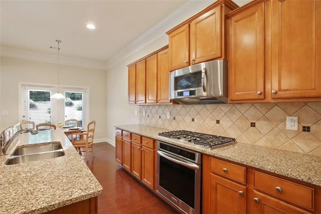 145 Barkley Lane, Sandy Springs, Georgia 30328, 3 Bedrooms Bedrooms, ,3 BathroomsBathrooms,Residential,Sold,145 Barkley Lane,6079767