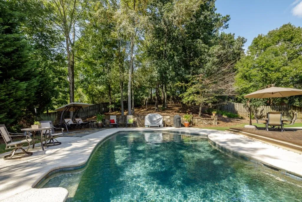 7500 Brandonshire Road, Sandy Springs, Georgia 30350, 5 Bedrooms Bedrooms, ,4 BathroomsBathrooms,Residential,Sold,7500 Brandonshire Road,6828694