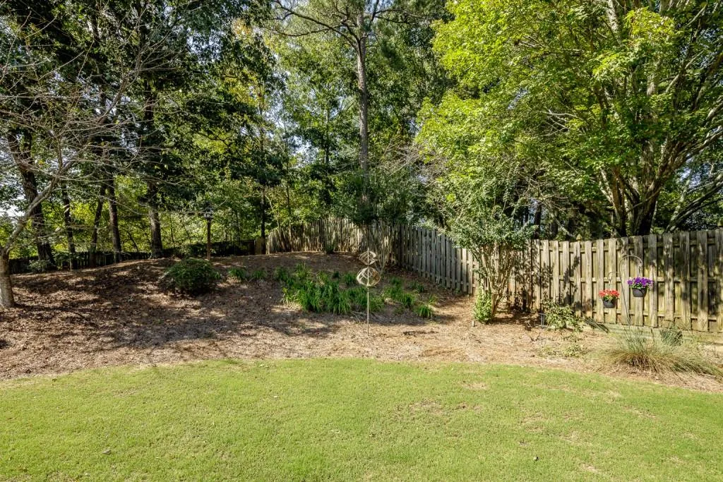 7500 Brandonshire Road, Sandy Springs, Georgia 30350, 5 Bedrooms Bedrooms, ,4 BathroomsBathrooms,Residential,Sold,7500 Brandonshire Road,6828694