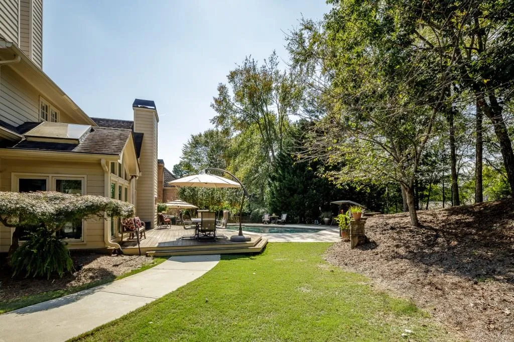 7500 Brandonshire Road, Sandy Springs, Georgia 30350, 5 Bedrooms Bedrooms, ,4 BathroomsBathrooms,Residential,Sold,7500 Brandonshire Road,6828694