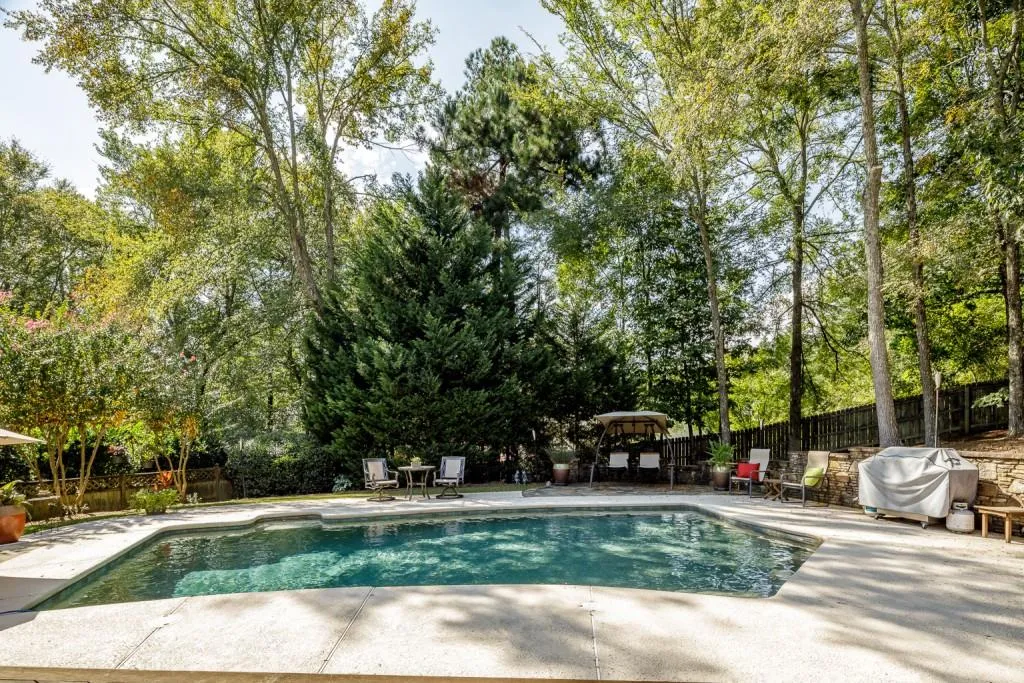 7500 Brandonshire Road, Sandy Springs, Georgia 30350, 5 Bedrooms Bedrooms, ,4 BathroomsBathrooms,Residential,Sold,7500 Brandonshire Road,6828694