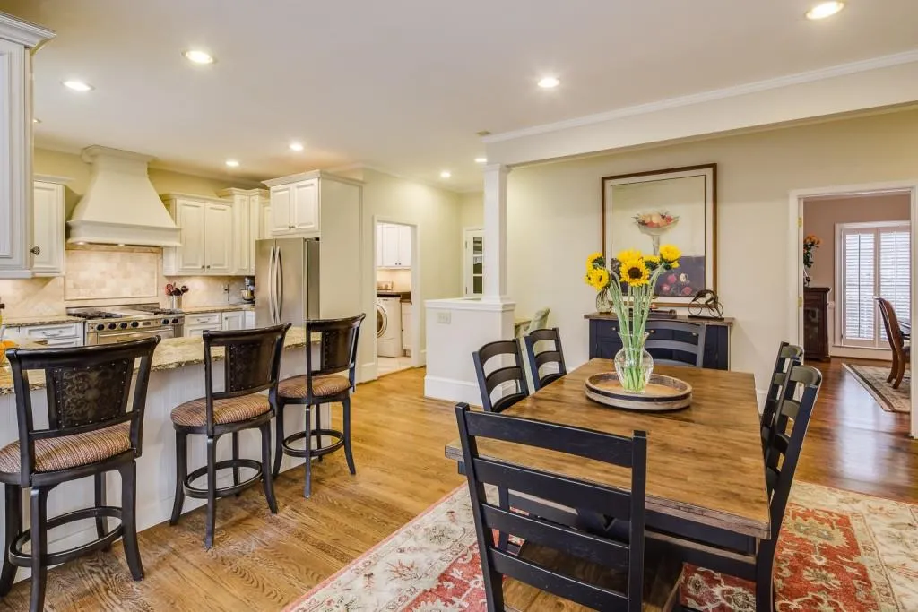 7500 Brandonshire Road, Sandy Springs, Georgia 30350, 5 Bedrooms Bedrooms, ,4 BathroomsBathrooms,Residential,Sold,7500 Brandonshire Road,6828694