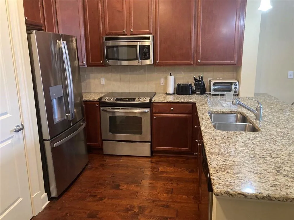 200 River Vista Drive Unit 704, Atlanta, Georgia 30339, 1 Bedroom Bedrooms, ,1 BathroomBathrooms,Residential,For Sale,200 River Vista Drive Unit 704,7709455