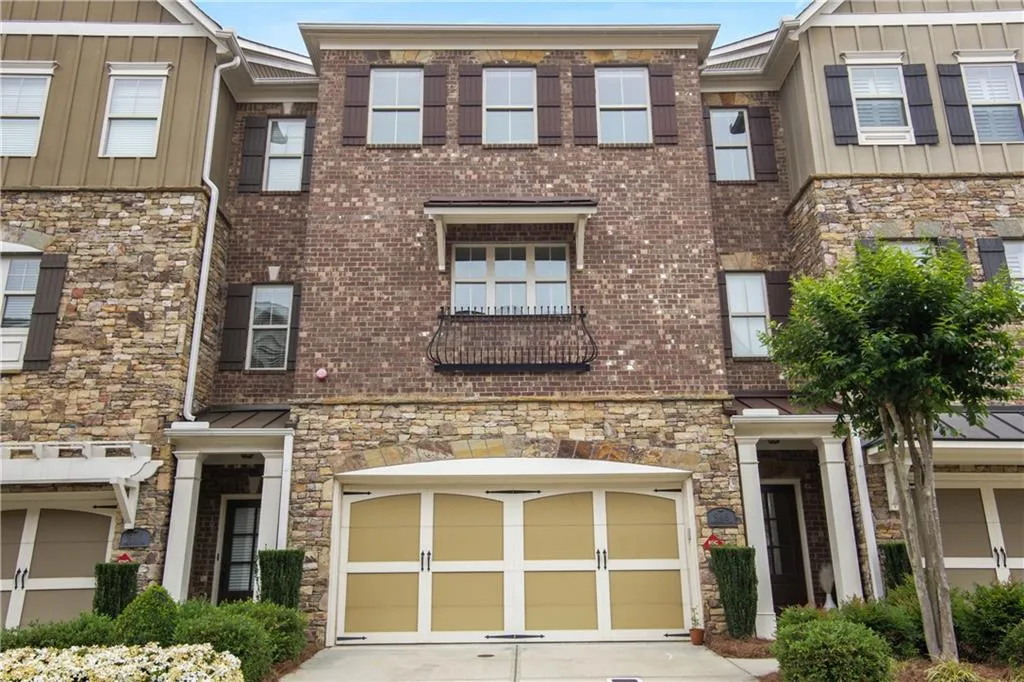 948 Opelousas Way, Atlanta, Georgia 30328, 4 Bedrooms Bedrooms, ,3 BathroomsBathrooms,Residential,Sold,948 Opelousas Way,6881398