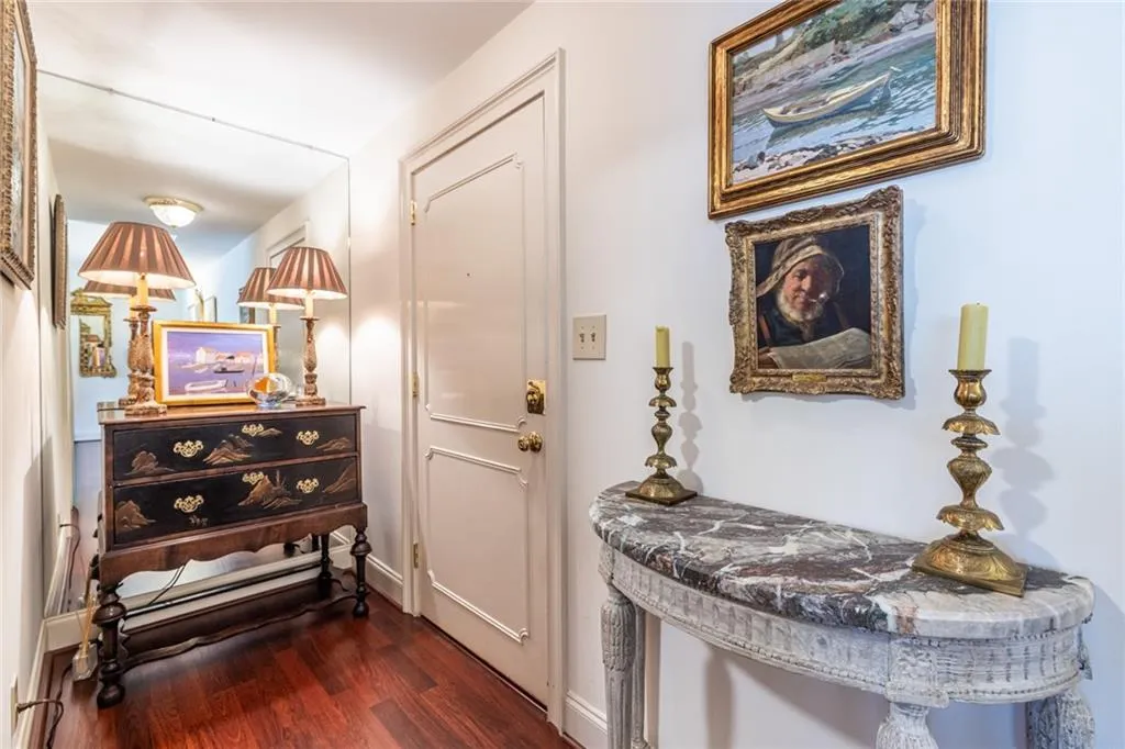 2734 Peachtree Road Nw Unit A404, Atlanta, Georgia 30305, 2 Bedrooms Bedrooms, 0 ,2 BathroomsBathrooms,Residential,For Sale,2734 Peachtree Road Nw Unit A404,7721996