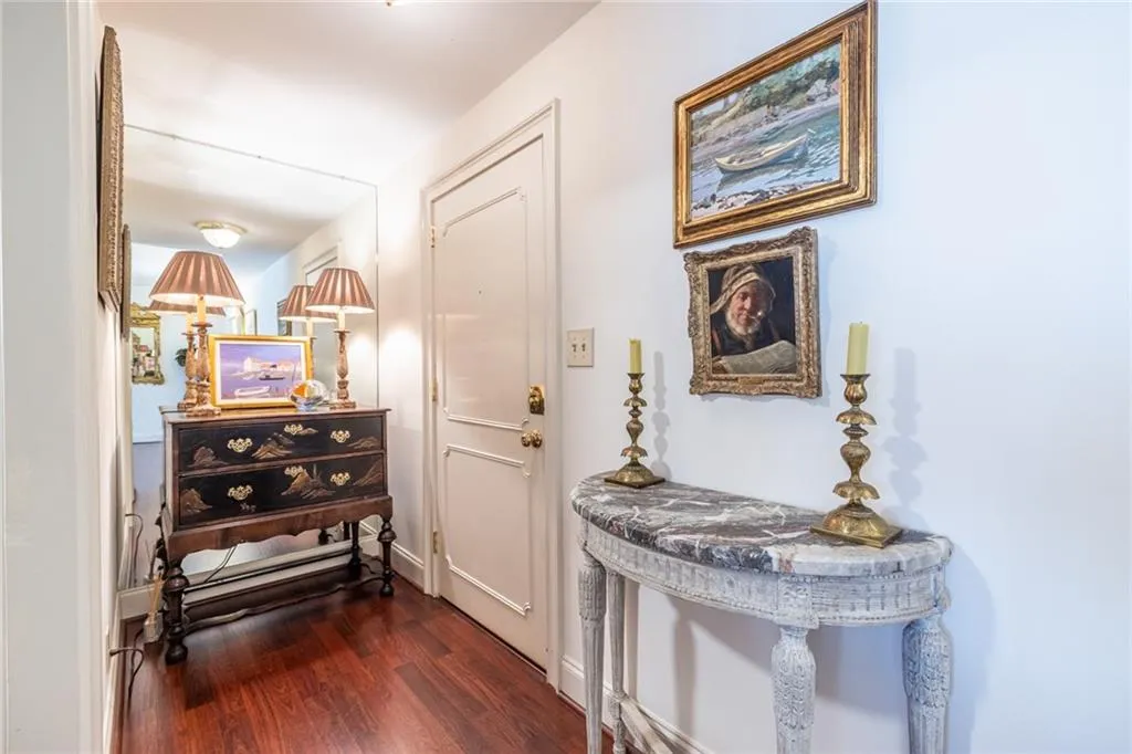 2734 Peachtree Road Nw Unit A404, Atlanta, Georgia 30305, 2 Bedrooms Bedrooms, 0 ,2 BathroomsBathrooms,Residential,For Sale,2734 Peachtree Road Nw Unit A404,7721996