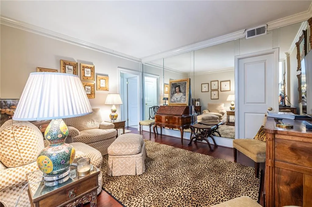 2734 Peachtree Road Nw Unit A404, Atlanta, Georgia 30305, 2 Bedrooms Bedrooms, 0 ,2 BathroomsBathrooms,Residential,For Sale,2734 Peachtree Road Nw Unit A404,7721996