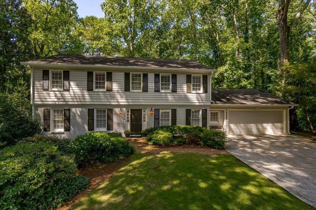 6450 Tanacrest Court, Sandy Springs, Georgia 30328, 4 Bedrooms Bedrooms, ,3 BathroomsBathrooms,Residential,Sold,6450 Tanacrest Court,6773555
