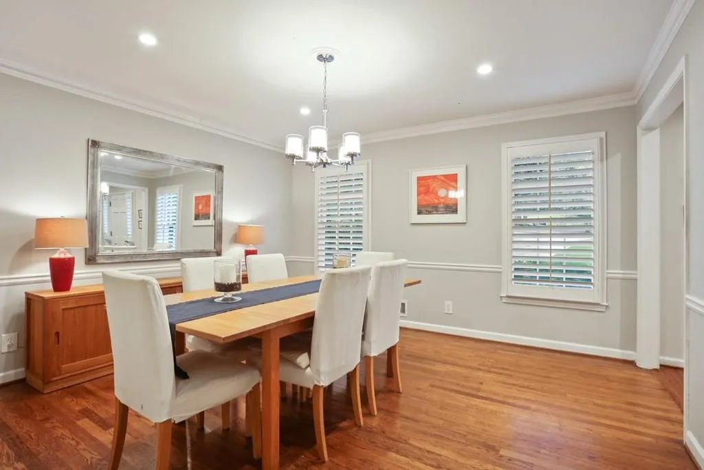 6450 Tanacrest Court, Sandy Springs, Georgia 30328, 4 Bedrooms Bedrooms, ,3 BathroomsBathrooms,Residential,Sold,6450 Tanacrest Court,6773555