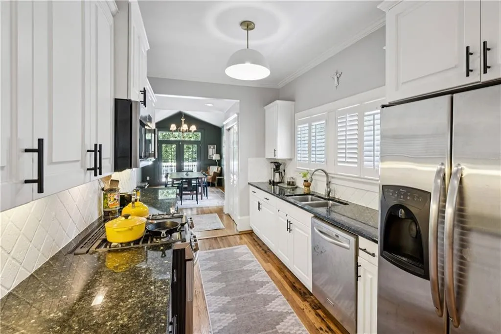 68 Peachtree Hills Avenue Ne, Atlanta, Georgia 30305, 4 Bedrooms Bedrooms, ,3 BathroomsBathrooms,Residential,For Sale,68 Peachtree Hills Avenue Ne,7664991